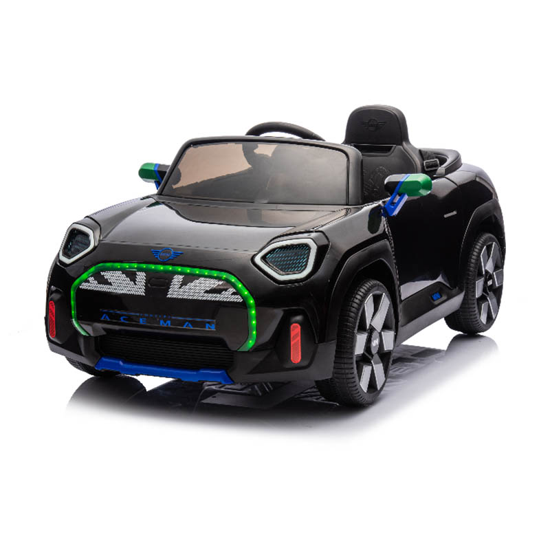 Coche eléctrico para niños multicolor con licencia Mini Concept Aceman